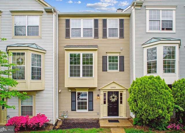 Property at 13903 Gunners Pl, Centreville, VA 20121, 2 beds, 2.5 baths