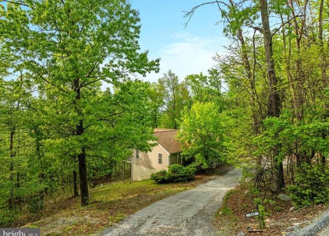 Property at 341 Wren Ln, Harpers Ferry, WV 25425, 3 beds, 3 baths