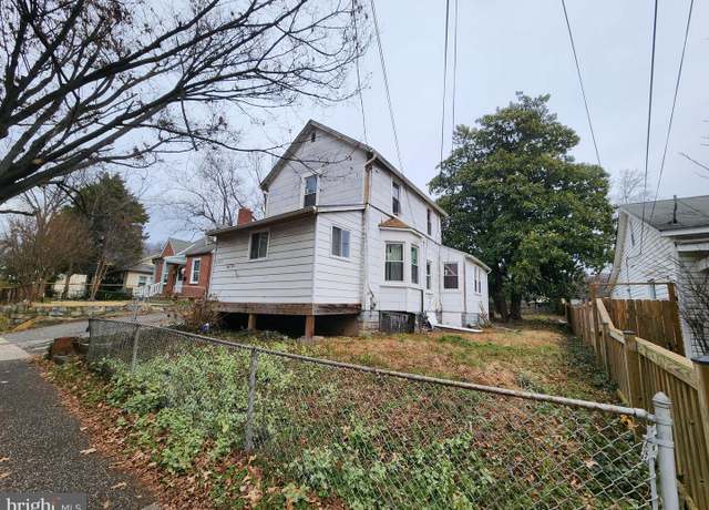 Property at 4309 30th St, Mount Rainier, MD 20712, 3 beds, 1 bath