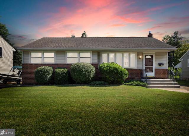 Property at 909 Smith St, Delran, NJ 08075, 3 beds, 1 bath