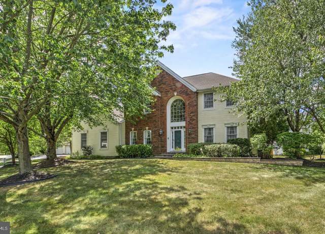 Property at 69 Franklin Dr, Plainsboro, NJ 08536, 5 beds, 3.5 baths