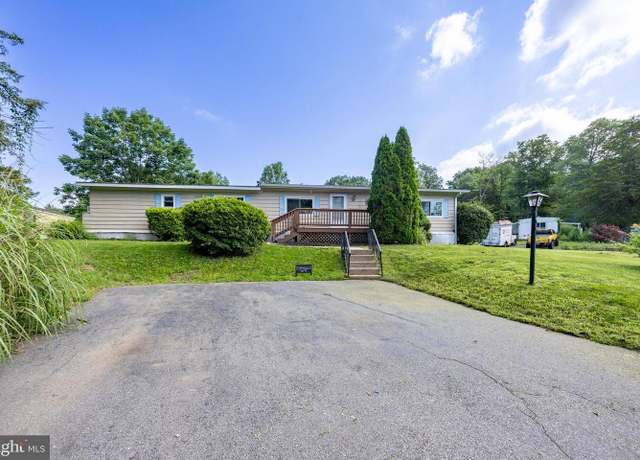 Property at 9 Fairway, Quakertown, PA 18951, 2 beds, 1 bath