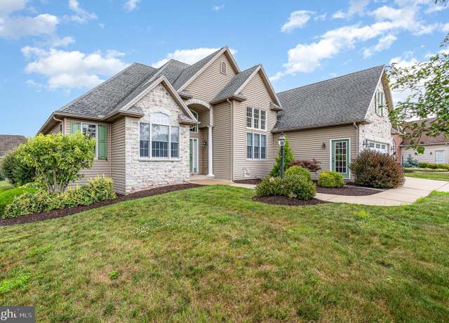 Property at 930 Cyprus Ln, Mechanicsburg, PA 17050, 3 beds, 3 baths