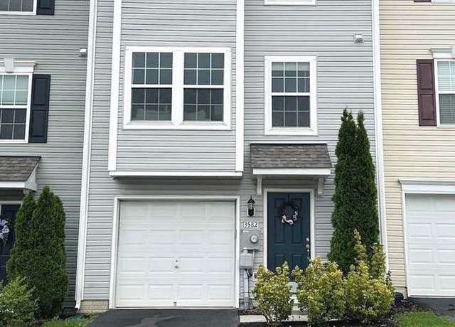 Property at 3582 Maplewood Ct, Fayetteville, PA 17222, 3 beds, 3 baths