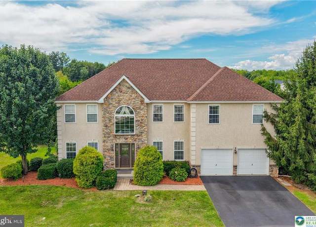 Property at 1642 Windmill Ln, Breinigsville, PA 18031, 4 beds, 2.5 baths