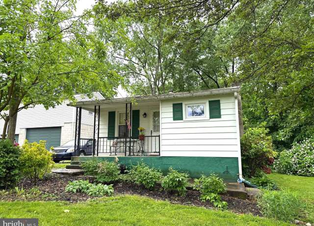 Property at 226 School Ln, Pottstown, PA 19464, 2 beds, 1 bath