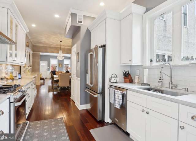 Property at 945 S 3rd St, Philadelphia, PA 19147, 3 beds, 2.5 baths