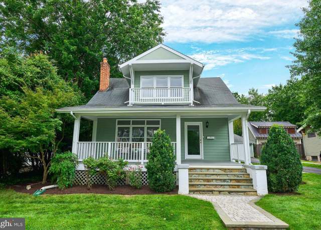 Property at 1220 N Vermont St, Arlington, VA 22201, 5 beds, 4.5 baths