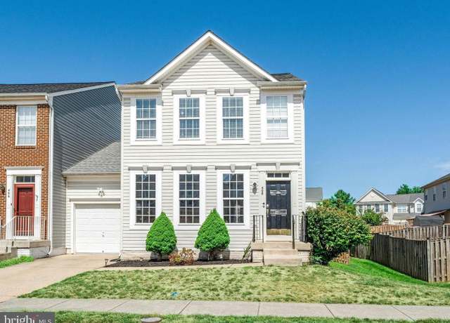 Property at 408 Rusert Dr SE, Leesburg, VA 20175, 3 beds, 3.5 baths