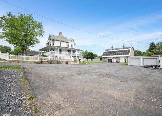 Property at 400 True Apple Way, Inwood, WV 25428, 3 beds, 3.5 baths
