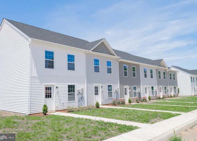 Property at 121 Night Star Ter, Kearneysville, WV 25430, 3 beds, 3 baths