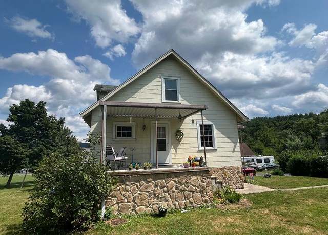 Property at 14900 Lee St, Cresaptown, MD 21502, 3 beds, 2 baths