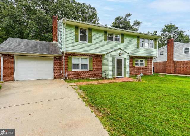 Property at 10 Pine St, Indian Head, MD 20640, 3 beds, 2 baths
