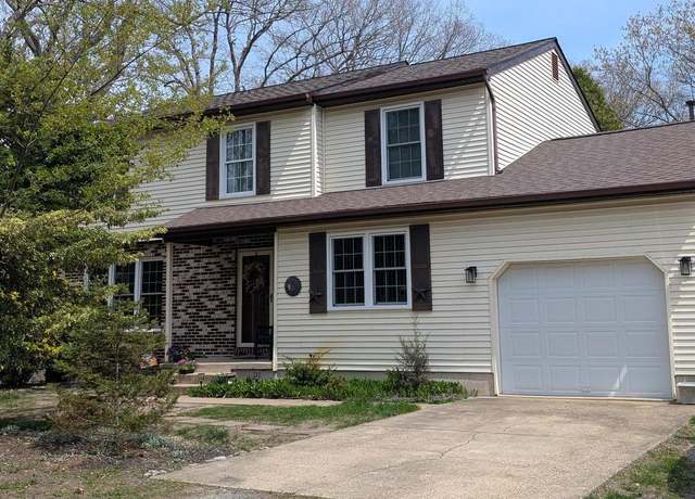 Property at 2436 Medford Rd, Atco, NJ 08004, 4 beds, 2.5 baths