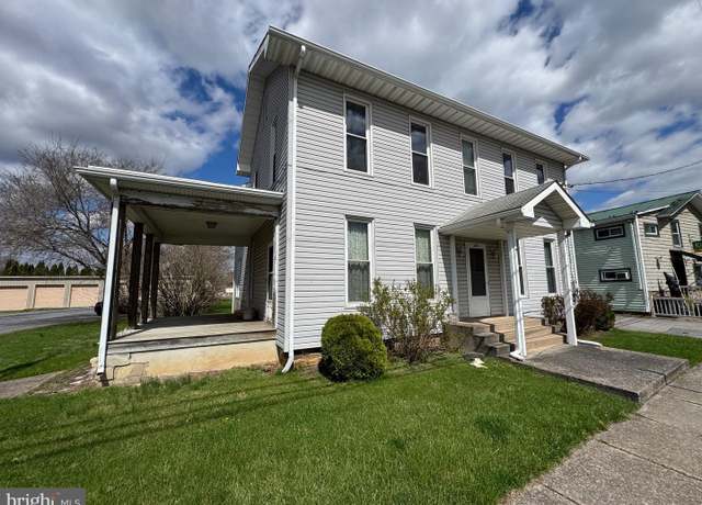 Property at 333 Walnut St, Howard, PA 16841, 4 beds, 2 baths