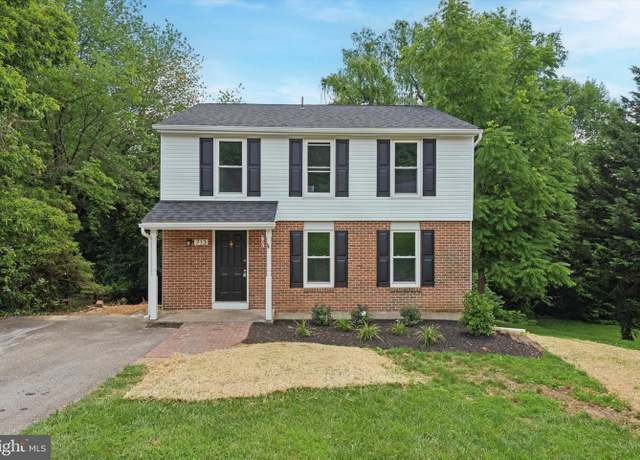 Property at 713 Suzanne Dr, Coatesville, PA 19320, 3 beds, 3 baths