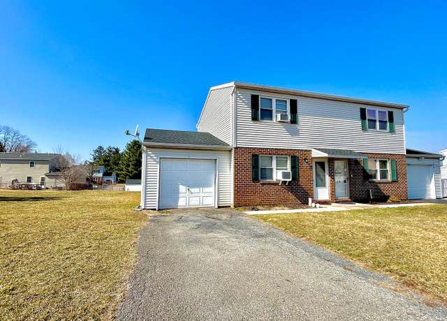 Property at 31 Walnut Mill Ln, Cleona, PA 17042, 2 beds, 1 bath