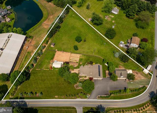 Property at 144 Horse Happy Rd, Newmanstown, PA 17073, 4 beds, 3 baths