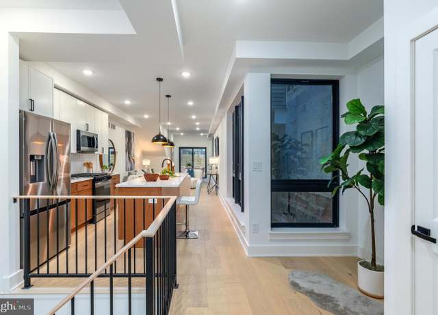 Property at 807 N 17th St Unit A, Philadelphia, PA 19130, 3 beds, 2.5 baths