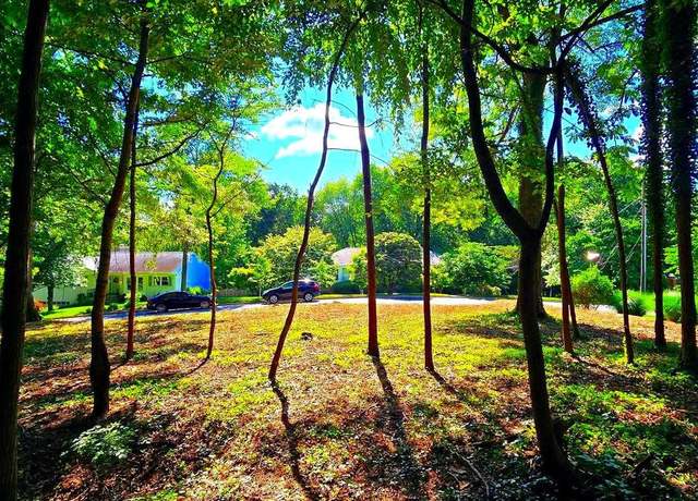 Property at 1622 Crescent Ln, Mclean, VA 22101