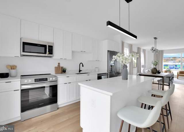 Property at 1038 Howard Rd SE, Washington, DC 20020, 3 beds, 3.5 baths