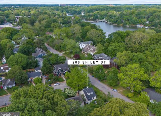 Property at 206 Shiley St, Annapolis, MD 21401, 2 beds, 2.5 baths
