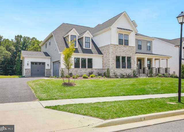 Property at 12321 Potomac Hunt Rd, North Potomac, MD 20878, 6 beds, 7.5 baths