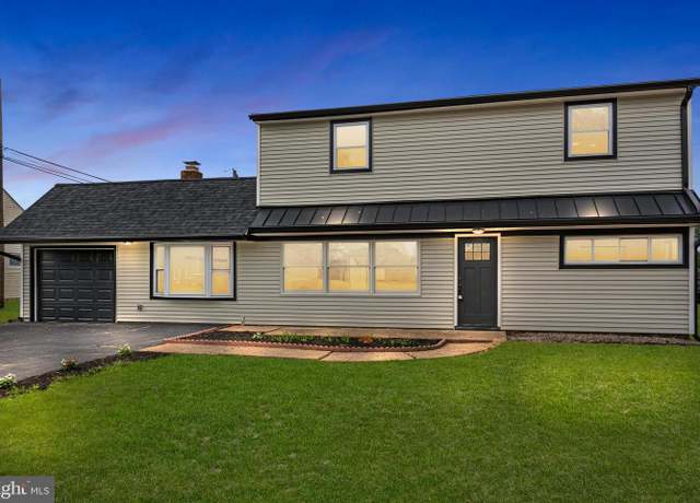 Property at 79 Viewpoint Ln, Levittown, PA 19054, 4 beds, 3 baths