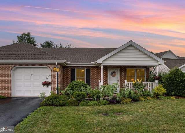Property at 37 Blue Mountain Vis, Mechanicsburg, PA 17050, 2 beds, 2 baths