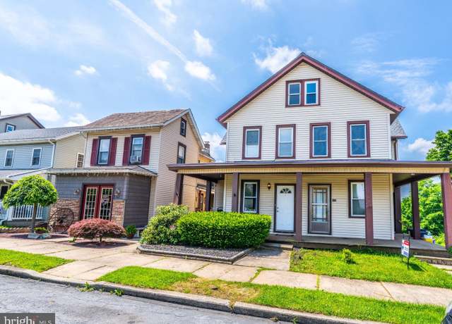 Property at 414 White St, Palmerton, PA 18071, 4 beds, 1.5 baths