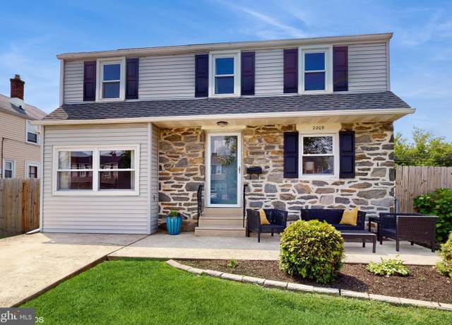 Property at 2209 Clayton Rd, Morton, PA 19070, 3 beds, 3 baths