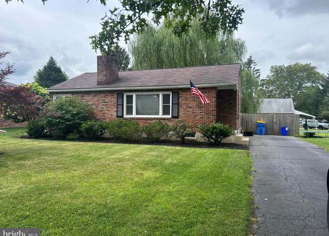Property at 510 S Kershaw St, York, PA 17402, 3 beds, 1 bath