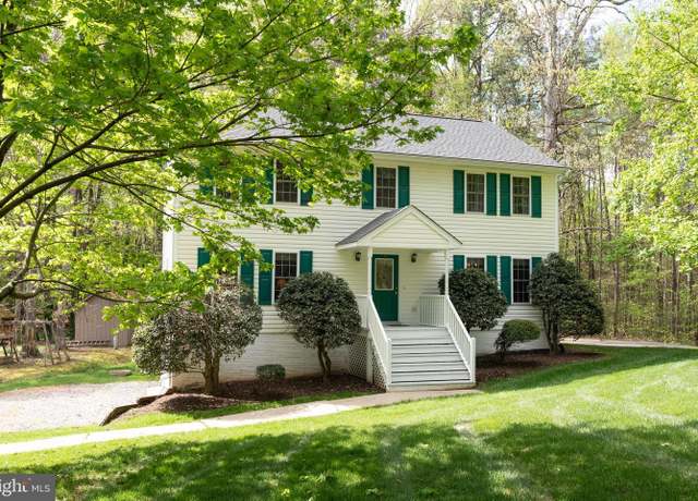 Property at 10441 Melissa Mill Rd, North Chesterfield, VA 23224, 4 beds, 2.5 baths