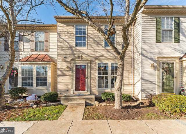 Property at 9440 Teaberry Ct, Manassas, VA 20110, 4 beds, 2.5 baths