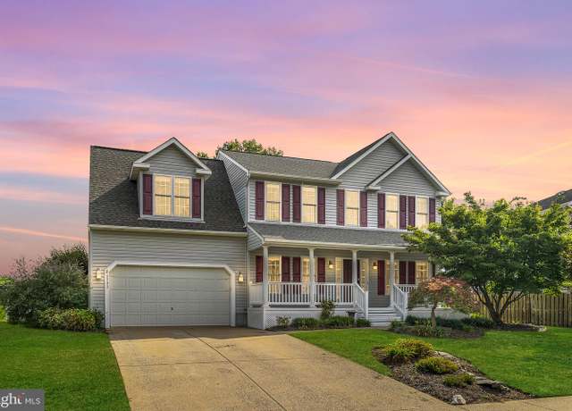 Property at 2703 Schumann St, Fredericksburg, VA 22408, 5 beds, 3.5 baths
