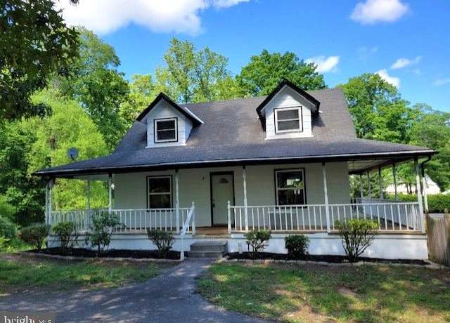 Property at 2 Craftsman Ct, Stafford, VA 22554, 4 beds, 3 baths