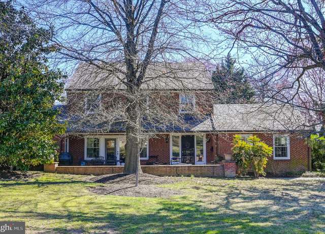 Property at 106 Homeland Ave, Baltimore, MD 21212, 4 beds, 4 baths