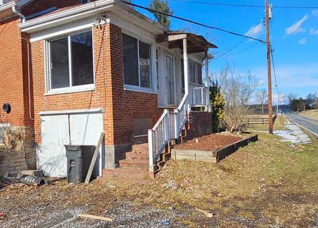 Property at 2336 Feeser Rd N, Taneytown, MD 21787, 4 beds, 1.5 baths