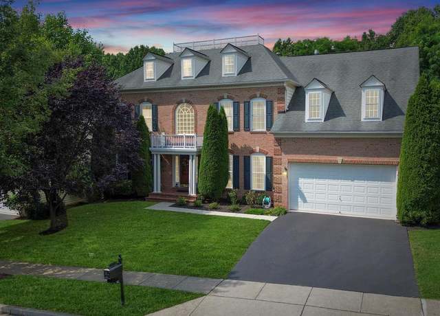 Property at 3904 Sweet Briar Ln, Frederick, MD 21704, 4 beds, 3.5 baths