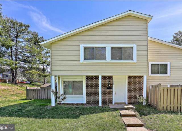 Property at 13050 Thyme Ct, Germantown, MD 20874, 4 beds, 2.5 baths