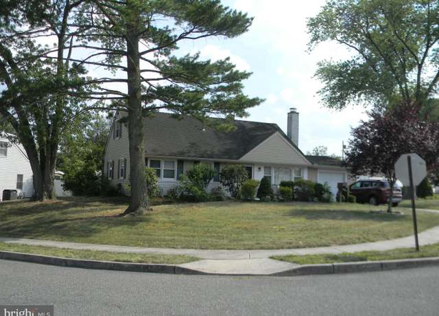 Property at 366 Villanova Ave, Wenonah, NJ 08090, 3 beds, 1.5 baths