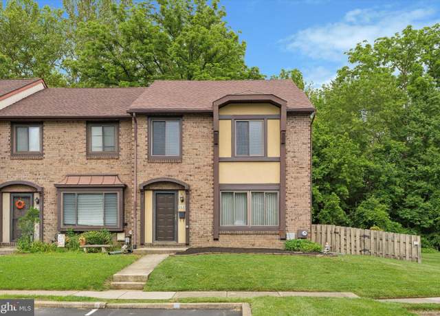 Property at 3447 Norwood Pl, Southampton, PA 18966, 3 beds, 2.5 baths