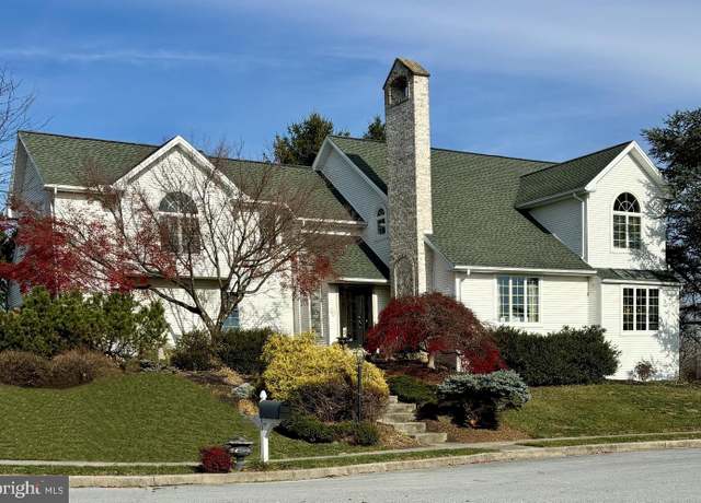 Property at 4430 Brighton Ct, Harrisburg, PA 17112, 4 beds, 3.5 baths