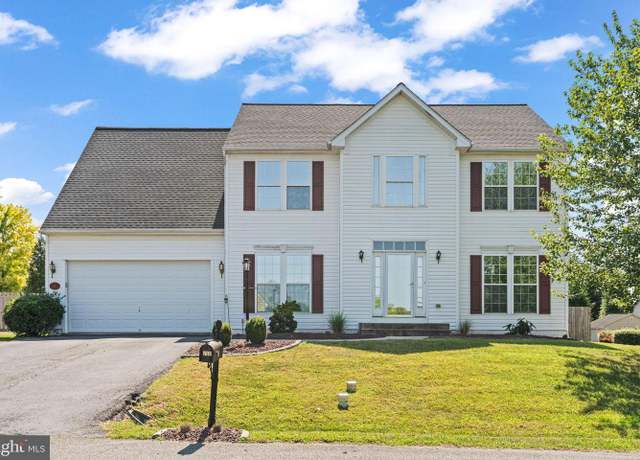 Property at 136 Harvest Wagon Way, Greencastle, PA 17225, 4 beds, 3.5 baths