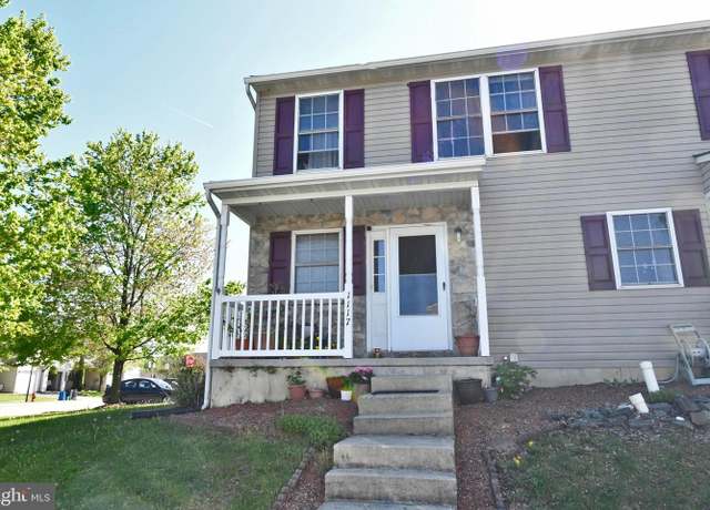 Property at 1117 Sterling Pl, Lancaster, PA 17603, 3 beds, 2.5 baths