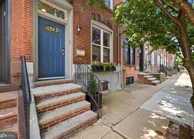 Property at 2434 Carpenter St, Philadelphia, PA 19146, 3 beds, 2.5 baths