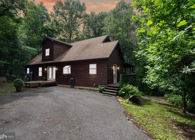 Property at 3859 Millards Way, Glen Rock, PA 17327, 3 beds, 3.5 baths