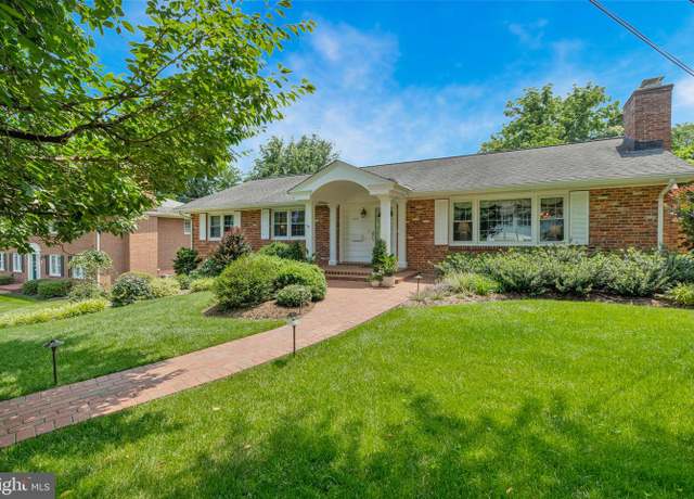 Property at 1441 Colleen Ln, Mclean, VA 22101, 4 beds, 3 baths