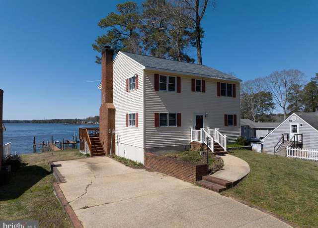 Property at 147 Beach Dr, Hartfield, VA 23071, 2 beds, 2 baths