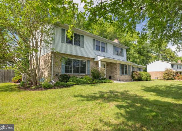 Property at 806 Jeffrey Pine Dr, Bear, DE 19701, 4 beds, 2.5 baths